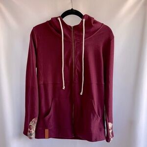 Shirley & Stone Floral Detail Zip Up Soft Hooded Burgundy‎ Sweatshirt Size Small
